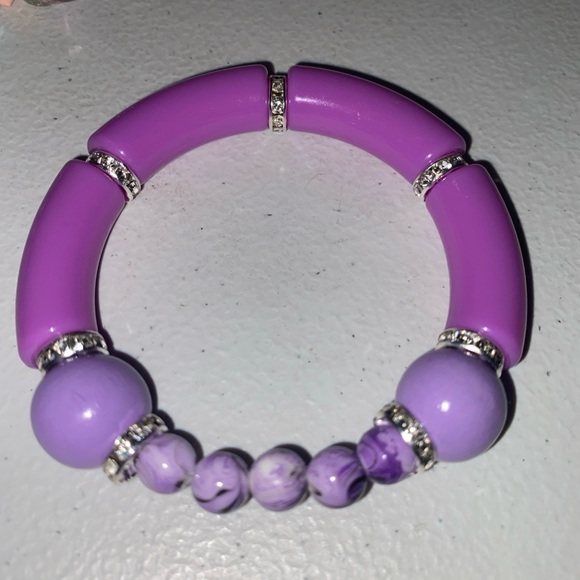 Handmade Jewelry - Modern Purple Beaded Bracelet with Silver Accents